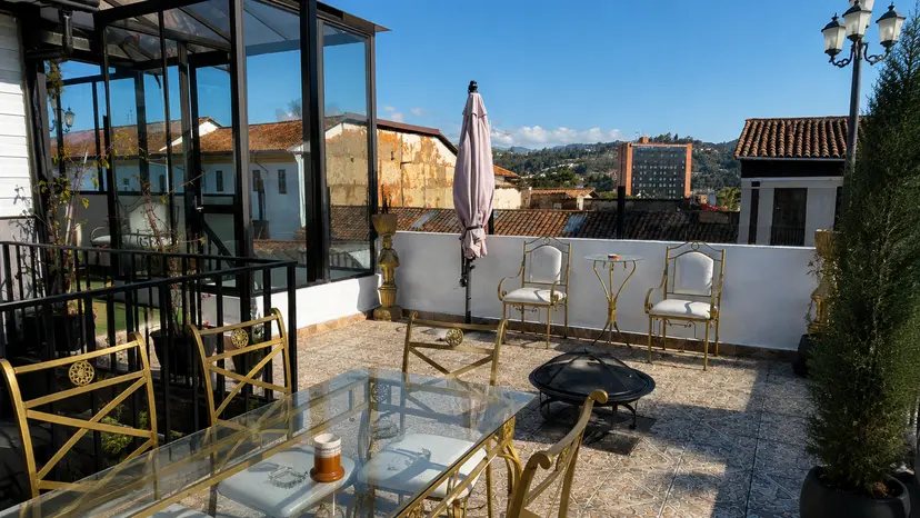 Rooftop terraza atardecer